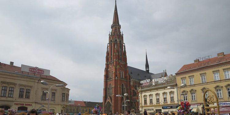 Хрватска протерала српске трубаче: Забрана уласка због свирања без дозволе, Томпсон и усташки покличи пролазе некажњено