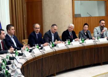 Мацут разговарао са ректорима