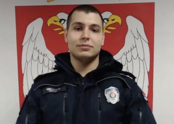 Полицајац Лазар Николић херојски спасао станаре из пожара у Мајданпеку