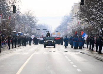 Завршен свечани дефиле на Тргу Крајине у Бањалуци; представљена возила Деспот и Вихор