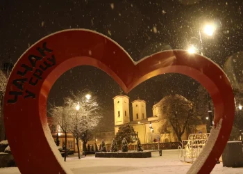 Кривичне пријаве против шест особа због гађања Ане Бекуте леденицама