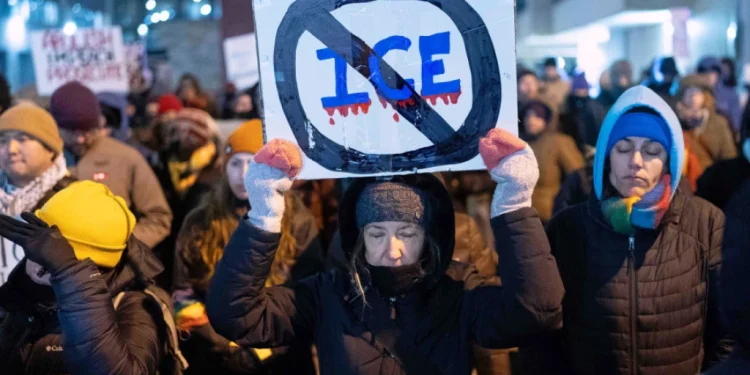 САД: Протести се шире након убиства Алекса Претија