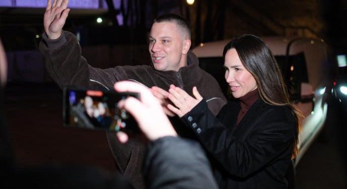 ПОЈАВИЛИ СЕ НА ЈАВНОМ МЕСТУ: НИКОЛИЈА И РЕЉА НЕМАЈУ  КОМЕНТАРА ОКО СКАНДАЛА