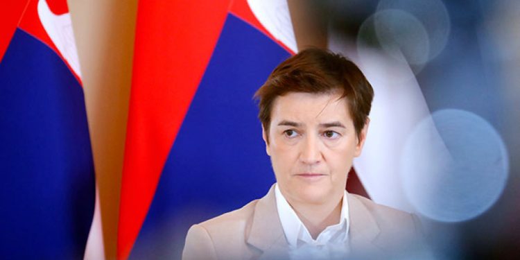 Божићна порука Брнабић: градимо мир и међусобно поштовање