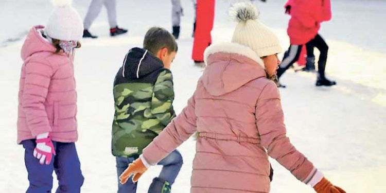 Ђаци се сутра враћају у школске клупе