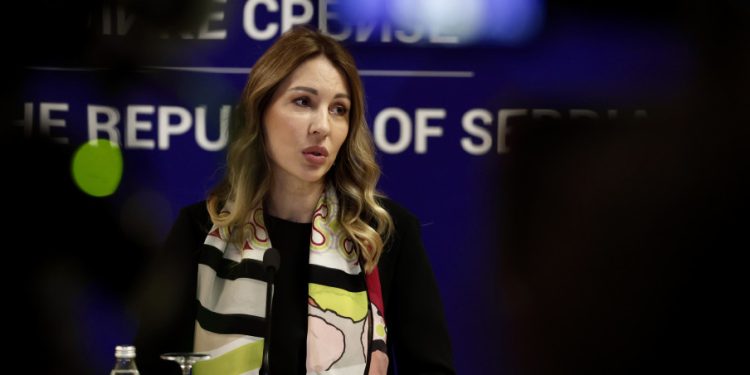 Ђедовић Хандановић: Србија обезбедила услове за наставак рада НИС-а упркос санкцијама