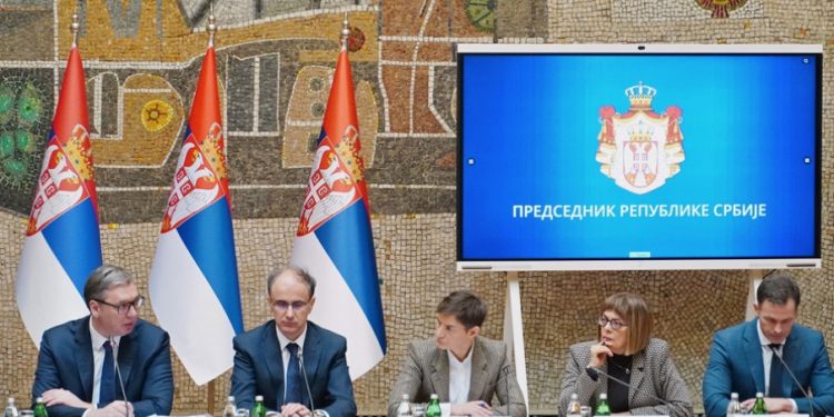 Влада усвојила закључак о пет приоритета Србије