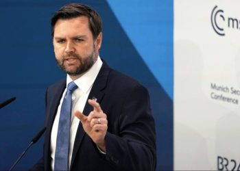 Детаљи напада на резиденцију Џеј Ди Венса: Тајни агенти чули буку, па прасак