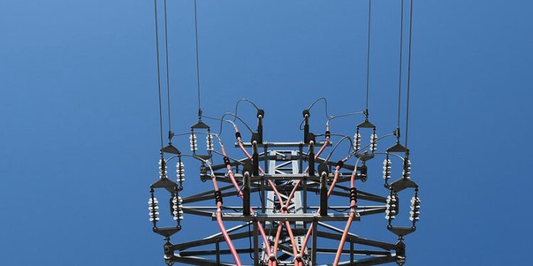 Пуштен је напон на правцу од Петровог Села до Планинице