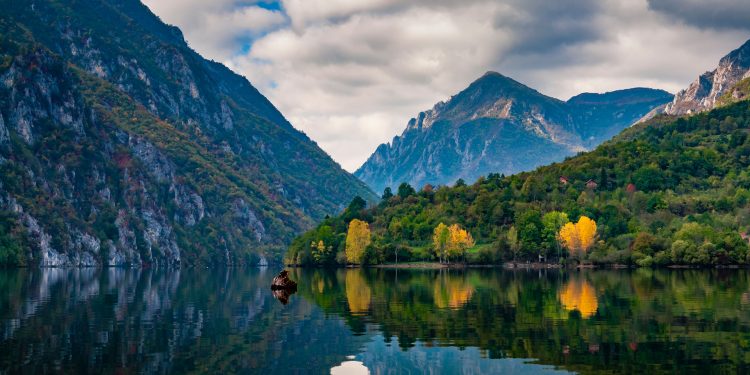 Влада Републике Србије укинула таксу за локална возила на Тари