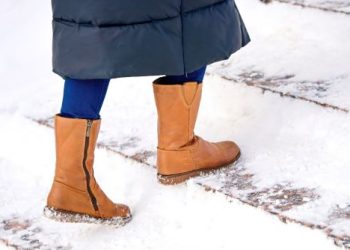 Руски војни трик који греје стопала и на −10: Потребна вам је само једна ствар, а боље је и од вунених чарапа