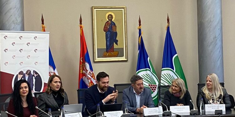 У Бору је одржан састанак са послодавцима из Борског округа