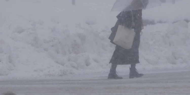 Најмање 35 особа погинуло у невремену у Јапану, повређено скоро 400 људи