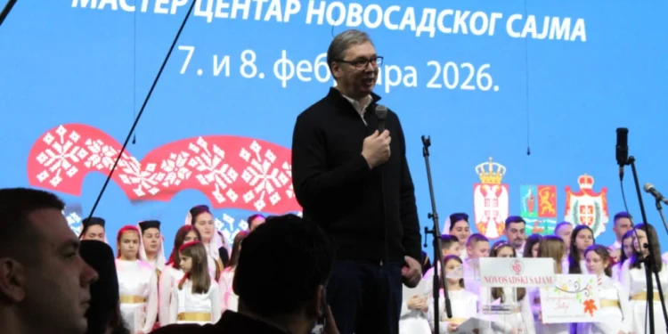 Александар Вучић: Ускоро покрећемо откуп станова за Крајишнике који се још нису скућили