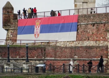 У Србији данас топлије време уз слабу кишу и олујну кошаву, температура до 16 степени