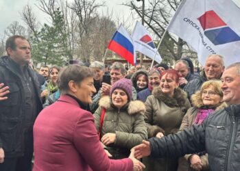 „ЈУЧЕ СМО ДОЖИВЕЛИ ДА БЛОКАДЕРИ ЗВИЖДЕ ПАТРИЈАРХУ“ Брнабић из Шида: То није политичка борба, пред тим нико не сме да ћути