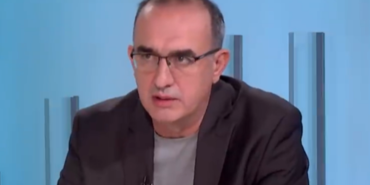 СКАНДАЛОЗНО! На Филозофском у Новом Саду су „пленум“ започели – минутом ћутања за Маркале!