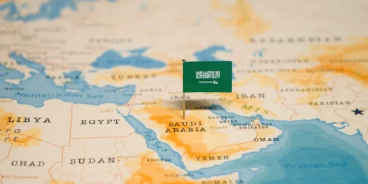 Саудијска Арабија пресрела напад дроном на велику рафинерију у Рас Танури