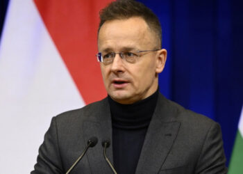 ​Сијарто: Европи прети недостатак енергената