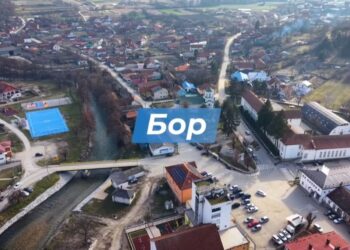 Резултати одговорне политике видљиви су кроз изградњу нових путева, школа и фабрика широм земље