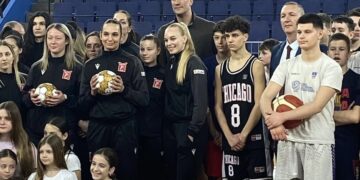 Државни секретар Марко Кешељ у Бору уручио спортску опрему клубовима