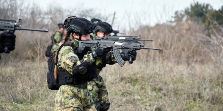 Братисав Гашић: Војни рок 75 дана, одлука о почетку служења зависиће од глобалних околности