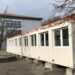 Смештени у контејнере: 650 аустријских ученика годинама чека своју школу