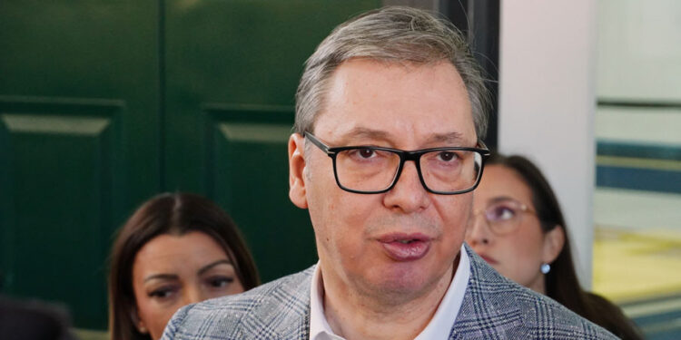 Вучић о сукобу у опозицији: Брине ме њихова жеља да униште свакога ко мисли другачије
