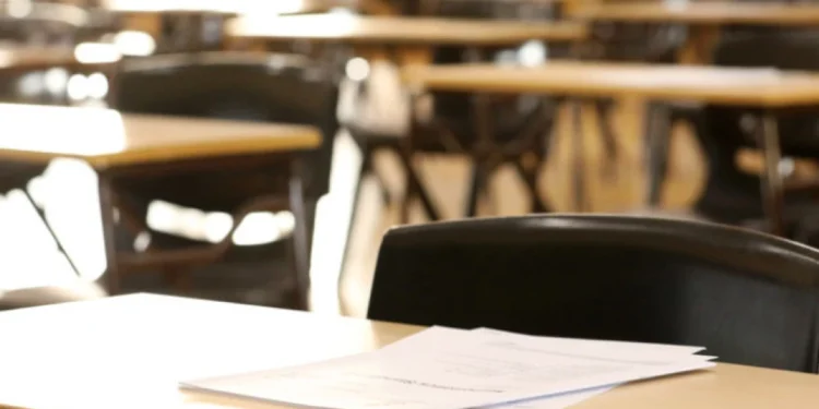 Пробни завршни испит за осмаке 27. и 28. марта