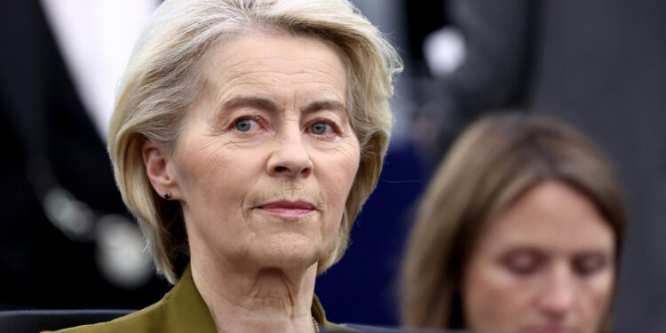 ПАНИКА У ЕУ: Стари континент би повратак на руске енергенте