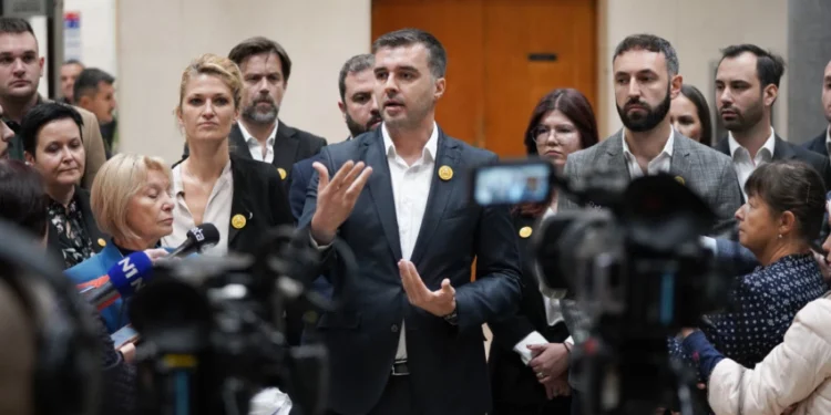 Саво Манојловић „пере руке” од блокадерске листе: “Очекивања су нереална!”