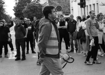 „ПОШТЕНИ СТУДЕНТИ БЛОКАДЕРИ“ ДОНАЦИЈЕ КОРИСТЕ ЗА КОЦКУ И ЛУКСУЗАН ЖИВОТ