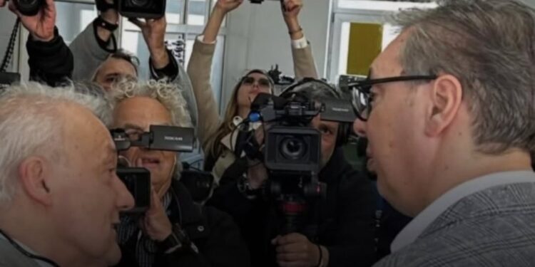 ВУЧИЋ НАЈАВИО ДА ЋЕ ГОРИВО У СРБИЈИ ОСТАТИ МЕЂУ НАЈПОВОЉНИЈИМ У РЕГИОНУ