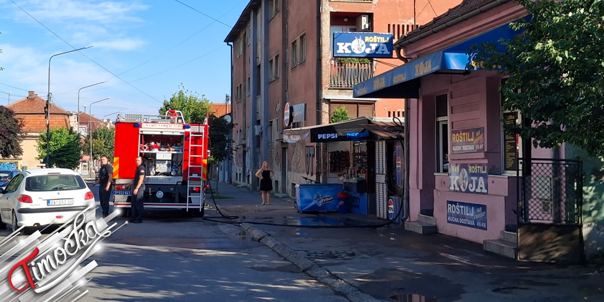 ПОЖАР У ЗАЈЕЧАРУ: Запалио се димњак објекта брзе хране