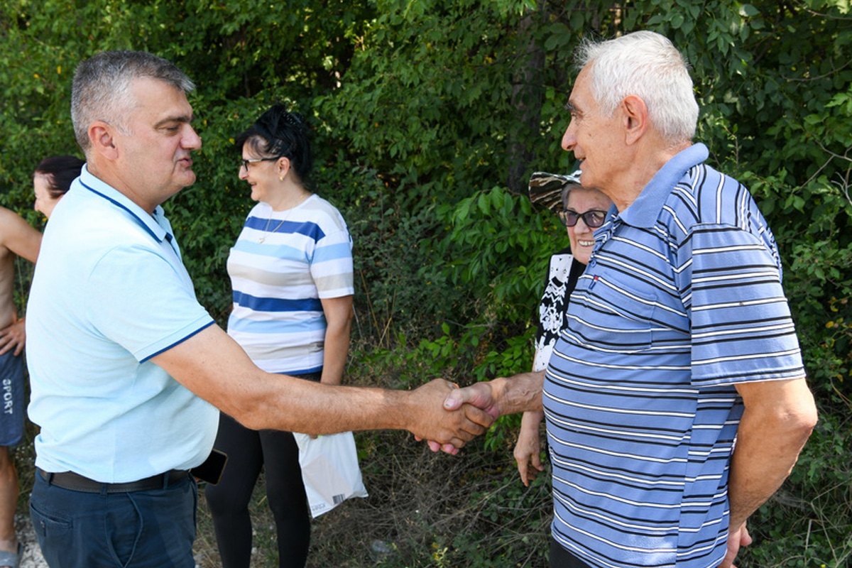ПОТРЕБЕ МЕШТАНА У ФОКУСУ: Градоначелник Зајечара обишао Гамзиградску Бању
