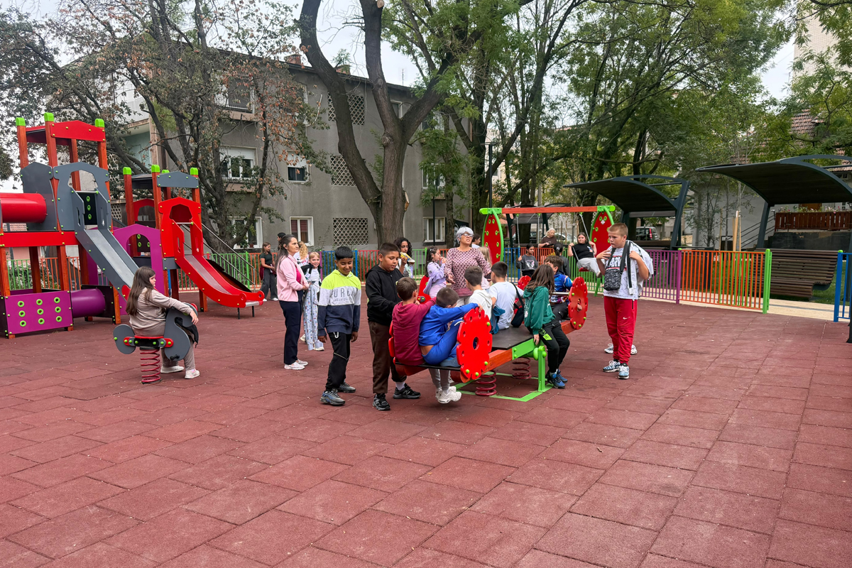 Парк Ракета у Бору добио нови изглед: Уређен простор за све генерације